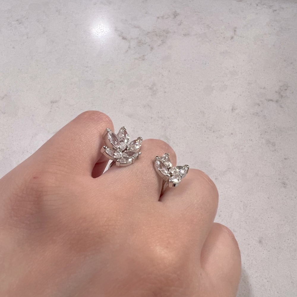 Swarovski Open Ring - image 3